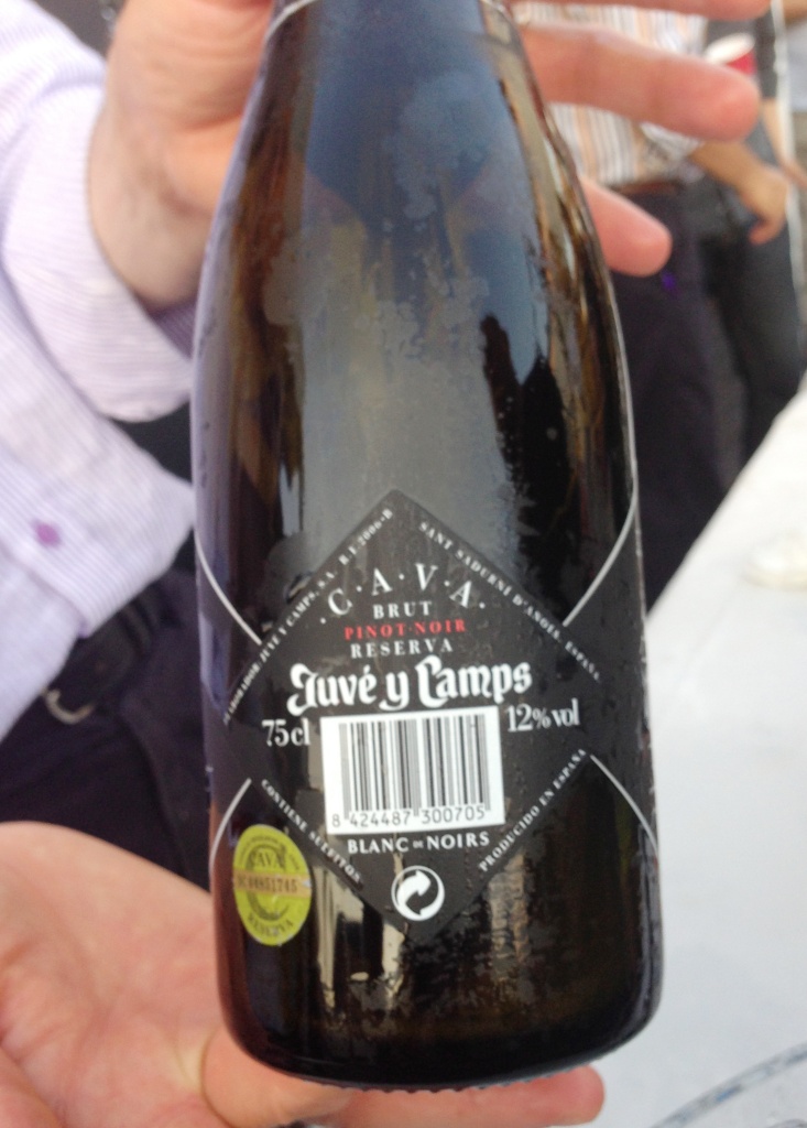 FASCV_Burbujas_Valencia_Juvé_Camps_Pinot_Noir_reserva